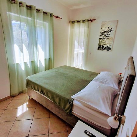 Apartmani Marta Marina Ngoại thất bức ảnh